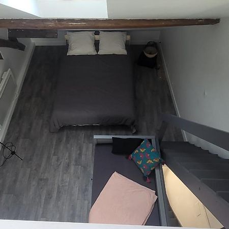 Appartement Plein De Charme Coignieres Exterior photo